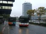 Bogestra Neoplan,Wagen 114,Linie 336 bei der Einfahrt in Bochum Hbf/Bbf,dieser Bus fhrt als Linie 365 weiter nach Wattenscheid.
(21.10.2007)