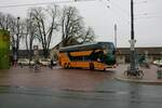 HEAG Mobilo Setra Doppeldecker AIRLiner am 04.12.21 in Darmstadt Hbf