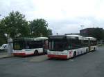 2 x Neoplan Niederflurwagen der DSW21 im Bbf.