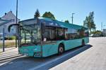 VGF/ICB Solaris Urbino 12 Wagen 202 am 06.05.18 auf der Linie 30 in Bad Vilbel Bhf.