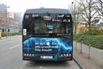 VGF/ICB Solaris Urbino 12 Electric Wagen 233 am 27.12.18 auf der Linie 75