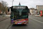 ICB Solaris Urbino 12 Electric Wagen 235 am 08.02.19 auf der Linie 75 in Frankfurt am Main
