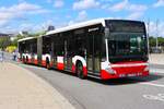 Hamburger Hochbahn Mercedes Benz Capacity Wagen 4804 am 14.07.25 am Jungfernstieg Hamburg