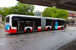 Hamburger Hochbahn Mercedes Benz eCitaro G Wagen 3201 am 15.07.25 in Hamburg Altona
