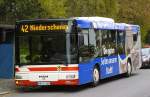 Ldenscheid: MAN - Bus (MK - V 260) mit dem Wappen der MVG im Mrkischen Kreis als Linie 42 beim Haltepunkt Hasenkamp  - gesehen im Okt.