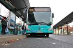 Stadtverkehr Maintal Mercedes Benz Citaro 2 Wagen 227 am 01.12.18 in Frankfurt am Main Enkheim