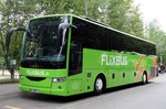 NEUHEIT: Van Hool EX 15 H  Flixbus - Sotram (Frankreich), gebaut im Werk in Mazedonien, Karlsruhe HBf/ZOB 09.08.2016 