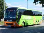 MAN Lion's Coach von Flixbus/Gradliner aus Deutschland in Rostock am 27.06.2017