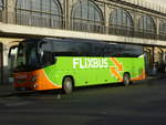 Ein VDL Futura eines polnischen Unternehmens im Auftrag für FlixBus, 01.12.2019 Dresden Hbf.