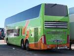 Van Hool TX27 von Flixbus/Staf Cars aus Belgien in Berlin am 10.10.2021
