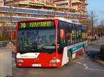 ASEAG Bus der Linie 70 fhrt zgig um die linkskurve vor dem Aachener Klinikum