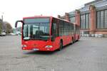 DB Regio Bus Mercedes Benz Citaro 1 G am 11.12.21 in Wiesbaden Hbf