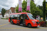 Mercedes Sprinter von Südbadenbus, auf der Linie 7312, wartet am 01.09.2025 an der Endstation beim Bahnhof Rheinfelden.