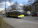 Solaris Urbino auf der Linie 167 nach U-Bahnhof Boddinstrae an der Haltestelle Krankenhaus Kpenick/Besuchereingang.