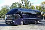 Neoplan N5217 Starliner, ''DRIVE57'', Berlin im September 2024.