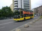 MAN Lion's City DD (Doppelstock) auf der Linie 104 nach Stralau Tunnelstrae am S-Bahnhof Julius-Leber-Brcke.