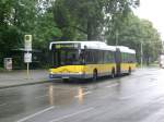 Solaris Urbino auf der Linie X69 nach Alt-Müggelheim an der Haltestelle Krankenhaus Köpenick/Besuchereingang.