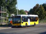 Mercedes-Benz O 530 LE Ü (Citaro) auf der Linie 164 nach S-Bahnhof Adlershof an der Haltestelle Adlershof Wegedornstraße/Semmelweisstraße.