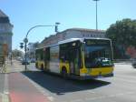 Mercedes-Benz O 530 II (Citaro Facelift) auf der Linie 184 nach S+U Bahnhof Tempelhof am U-Bahnhof Alt-Tempelhof.