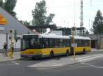 Solaris Urbino auf der Linie 350 nach Karow Hofzeichendamm am S-Bahnhof Karow.