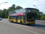 MAN Lion's City DD (Doppelstock) auf der Linie 316 nach S-Bahnhof Wannsee nahe der Haltestelle Wannsee Wannseebrcke.