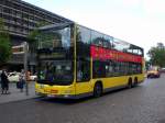 MAN Lion's City DD (Doppelstock) auf der Linie X34 nach Kladow Kaserne Hottengrund am S+U Bahnhof Zoologischer Garten.