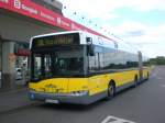 Solaris Urbino auf der Linie TXL am Flughafen Tegel.