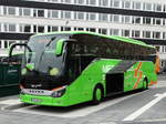 Flixbus Setra 5000er mit Smylies am 26.11.16 in Frankfurt am Main Hbf Südseite