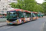 ICB Irizar Elektrogelenkbus Wagen 475 am 02.07.21 in Frankfurt am Main Hbf 