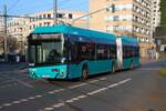 ICB Solaris Urbino hydrogen Wagen 482 am 24.01.26 auf der Linie 61 in Frankfurt am Main