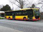 Jasper 8326 (HH-JA 3126) am 24.12.2013 auf der Bus-Linie 213 nach U/S-Barmbek, Pause am U-Bahnhof Billstedt (MB O530 I MÜ)      