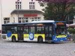 Ein Bus der PVG steht gerade am Bahnhof Altona. Aufgenommen am 6.9.08