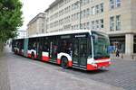 Hochbahn Hamburg Mercedes Benz Capa City L Wagen 4904 am 15.07.19 in Hamburg Rathaus