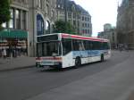 Mercedes-Benz O 405 NÜ auf der Linie 35 nach Rahlstedt Sorenkoppel an der Haltestelle Rathausmarkt.
