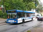 Mercedes-Benz O 405 N (Niederflur-Stadtversion) auf der Linie 21 nach S-Bahnhof Klein Flottbek an der Haltestelle Oldesloer Straße.