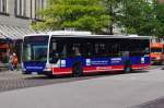 Hochbahn Schnellbus mit der Nummer 6909 am 7.Juli 2010 am Rathausmarkt  