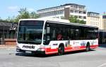 Hochbahn 6905 (HH HN 2965) mit Werbung fr Nack.
Hamburg Altona Bahnhof, 17.6.2010.