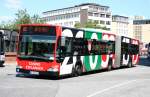 Hochbahn 7807 (HH HN 28379 macht Werbung fr Casino Esplanade.
Hamburg Altona Bahnhof, 17.6.2010.