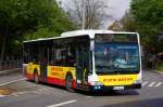 Hochbahn 22610 am 19.Oktober 2010 bei der Einfahrt in die Busanlage Poppenbüttel.