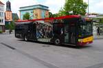 HSB Hanau Solaris Urbino 12 Wagen 46 am 07.06.24 in Hanau Freiheitsplatz