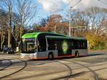 ÜSTRA Hannoversche Verkehrsbetriebe MAN Lions City Hybrid auf der Linie 100 am 17.11.17 in Hannover 