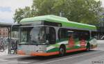 Üstra 9354 (H EH 354) aufgenommen am HBF Hannover, 16.8.2010.
Der bus wirbt für GH.
