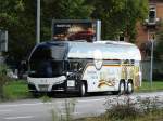 Neoplan Reisebus mit Bitburger Werbung am 27.09.14 in Heidelberg 
