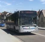 Hier ist der KA PR 456 von Pieck Reisen/Hagro auf der Buslinie 32 zum Fächerbad unterwegs. Gesichtet am 29.07.2017 in Karlsruhe Hagsfeld.