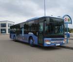 Hameister-Bus wartet auf sein nchsten Einsatz in Hhe Rostock Hauptbahnhof/Sd.(28.08.09)