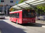 Hier ist ein Solaris Bus der Firma Baron zu sehen.