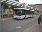 Ein Bus der Marke Setra wartet auf seine Abfahrt.