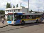 Ein anderer Citaro Bus mit Werbung von Die Woch.