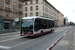ESWE Verkehr Mercedes Benz eCitaro Wagen 125 am 17.08.21 in Wiesbaden