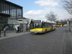 Solaris Urbino auf der Linie X9 nach Flughafen Tegel am S+U Bahnhof Zoologischer Garten.